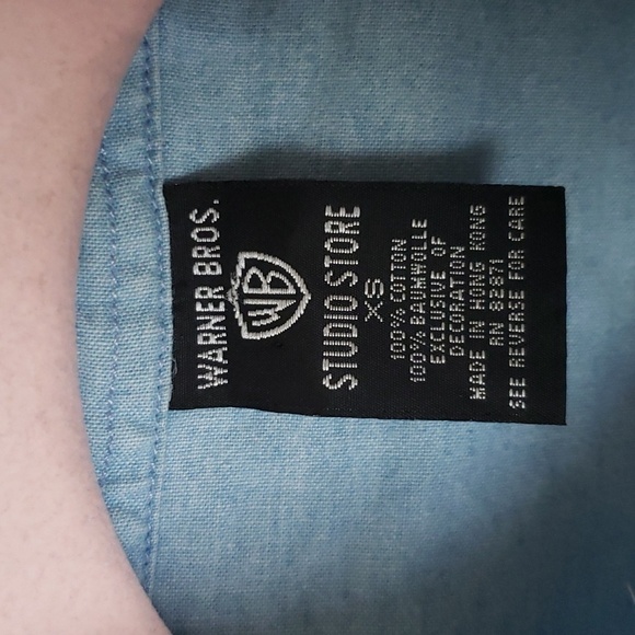 Warner brothers daffy duck 'stressed' denim button down shirt, women's size XS - Picture 3 of 5